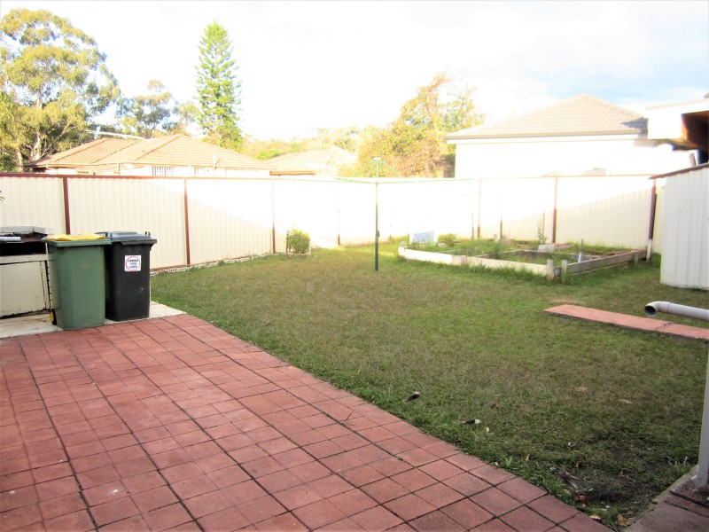 Greenfield Park NSW 2176