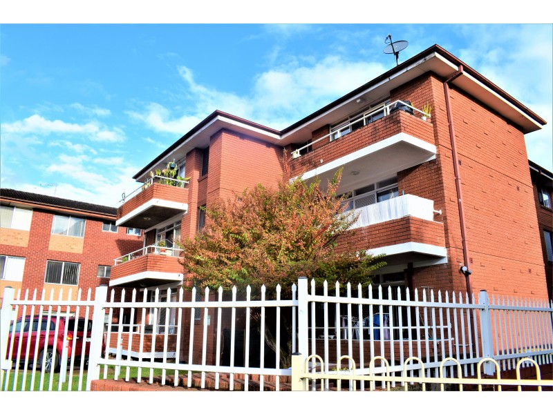 14/49 Hamilton Road, Fairfield NSW 2165