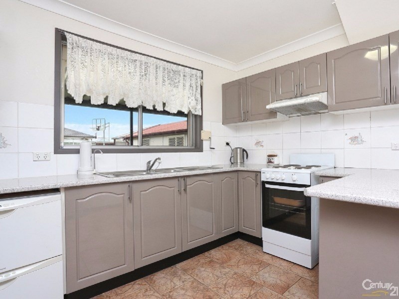 Greenfield Park NSW 2176