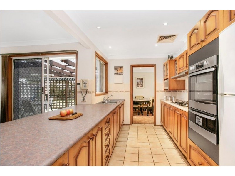 49 Arrowhead Road, Greenfield Park NSW 2176