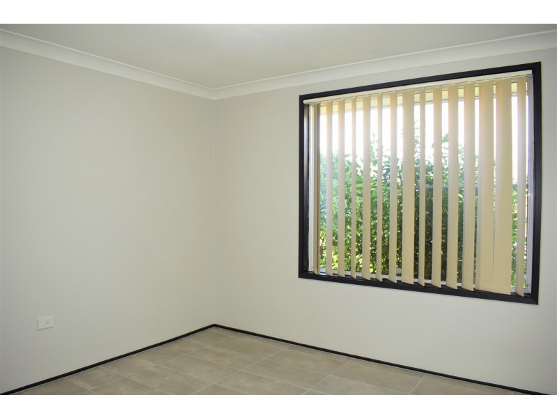 Edensor Park NSW 2176