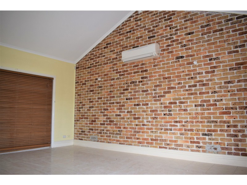 23a Scotchey Street, Prairiewood NSW 2176