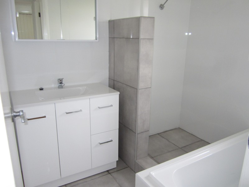 Bossley Park NSW 2176