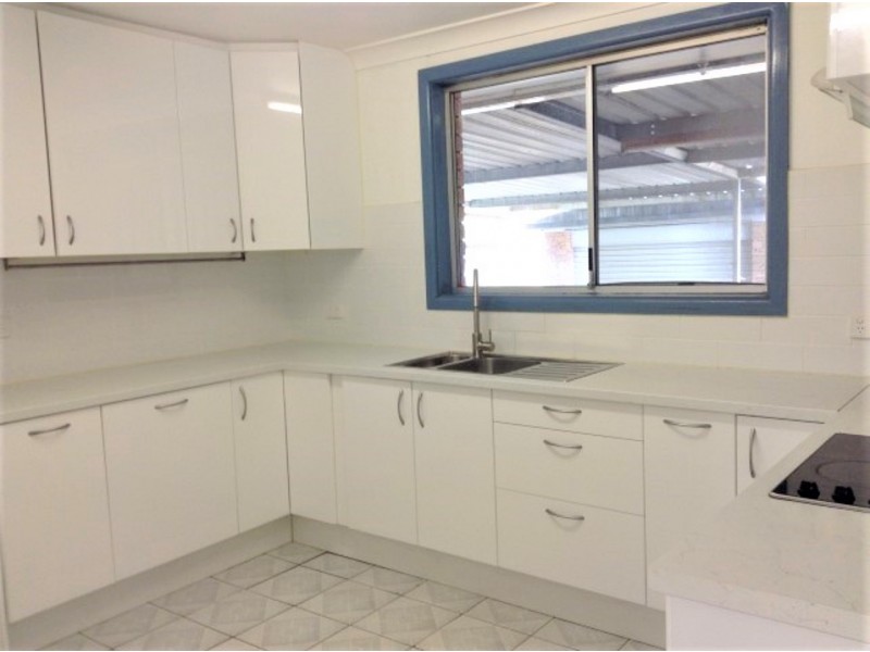 Greenfield Park NSW 2176