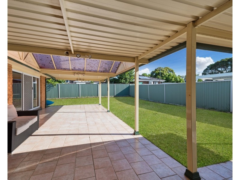 Edensor Park NSW 2176