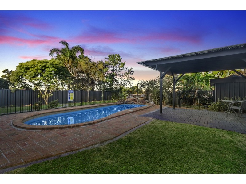 10 Glen Elgin Crescent, Edensor Park NSW 2176