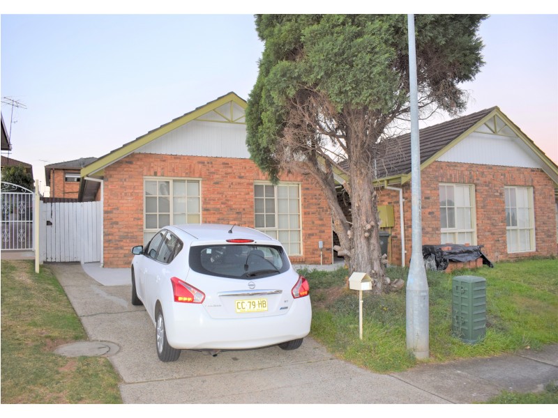 Edensor Park NSW 2176