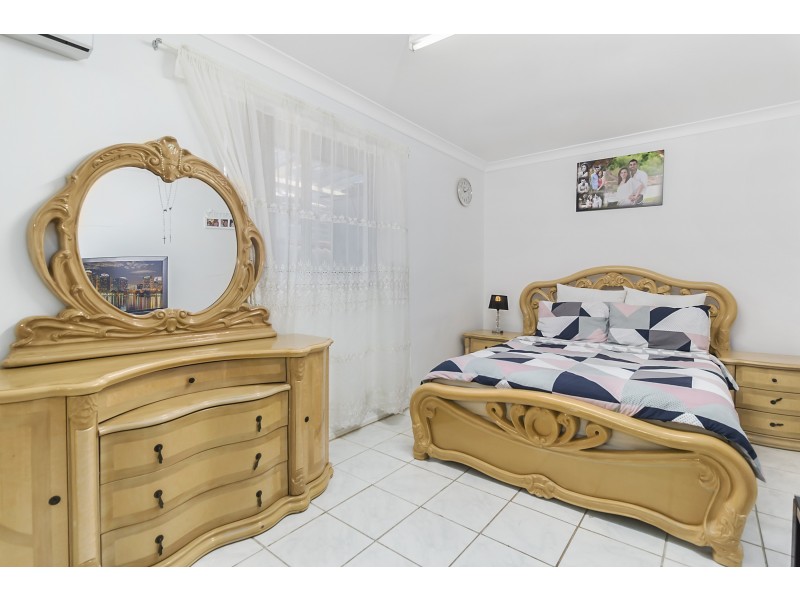 St Johns Park NSW 2176