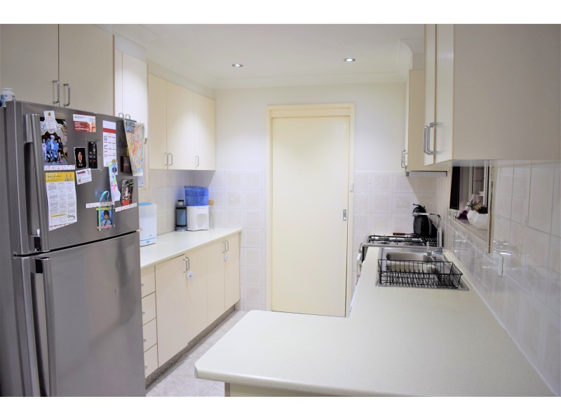 126 Mimosa Road, Bossley Park NSW 2176