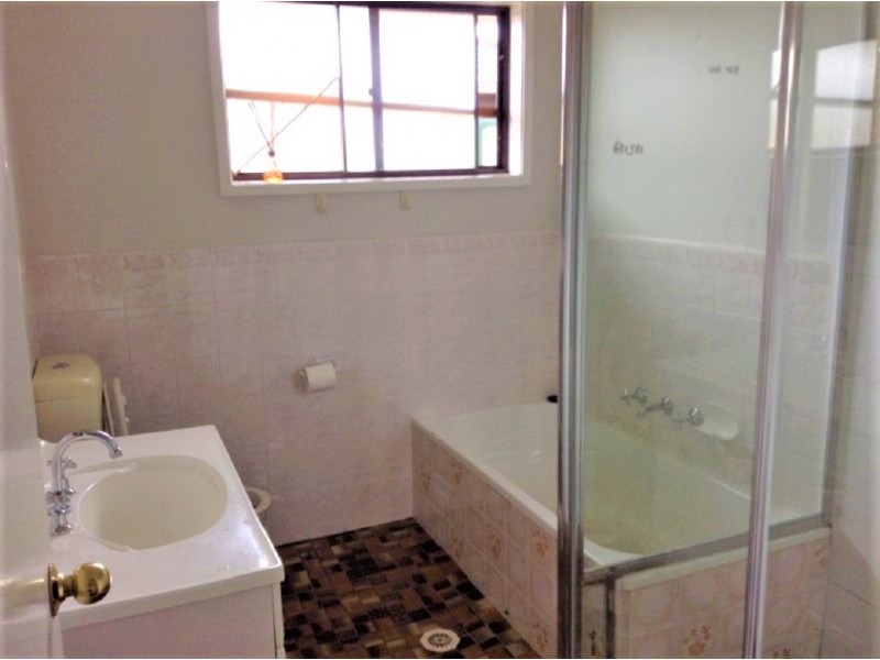 Bossley Park NSW 2176