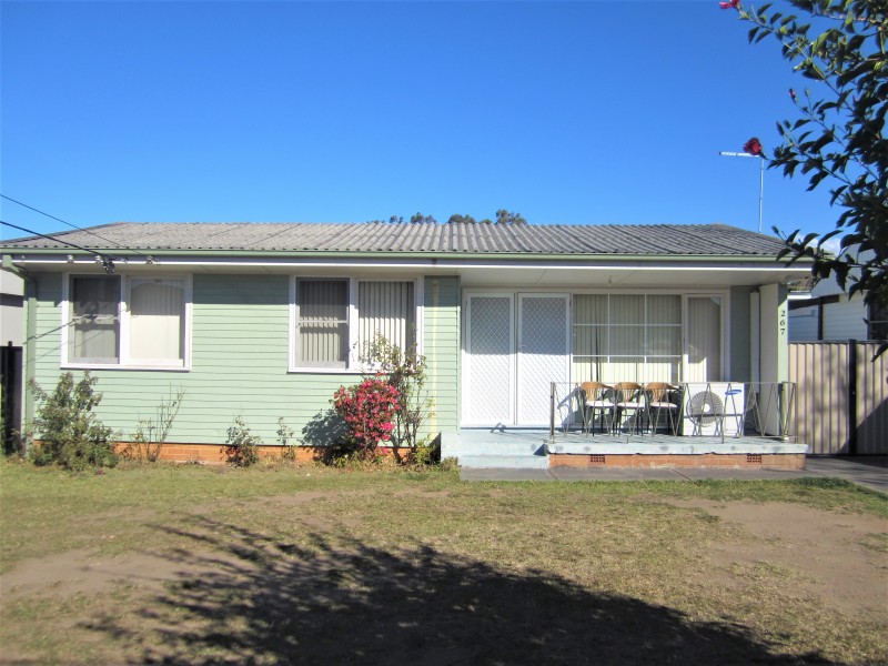 Fairfield West NSW 2165