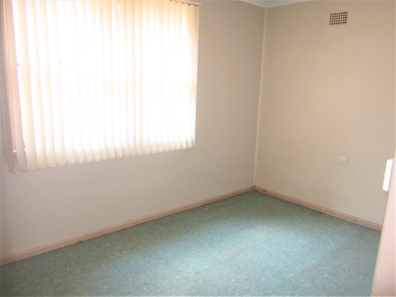 Fairfield West NSW 2165