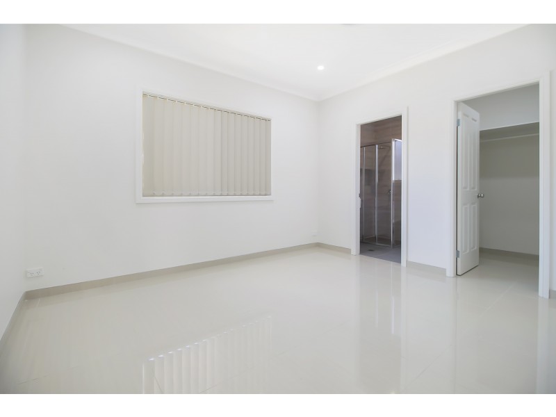 Bossley Park NSW 2176