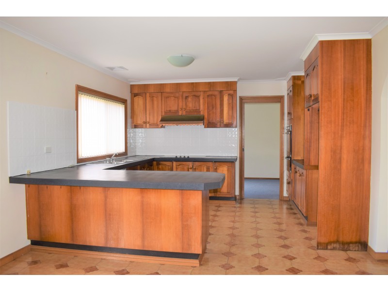 Bossley Park NSW 2176