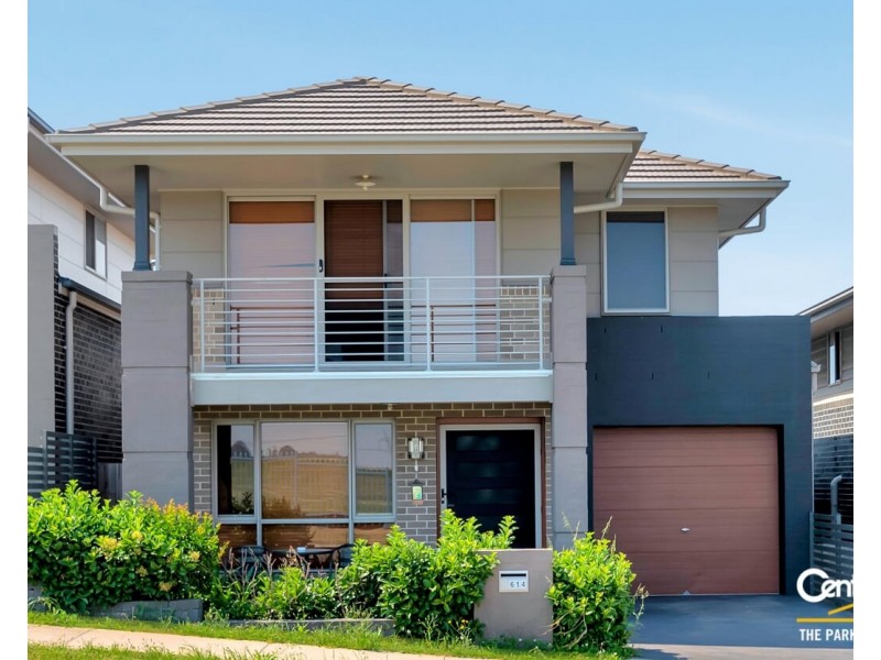 67 Southern Cross Drive, Middleton Grange NSW 2171