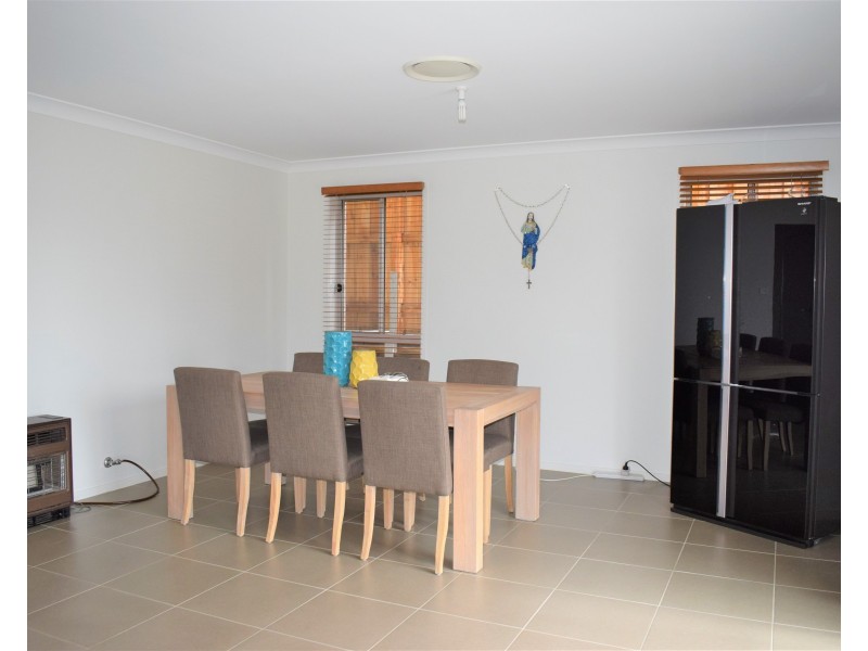 67 Southern Cross Drive, Middleton Grange NSW 2171