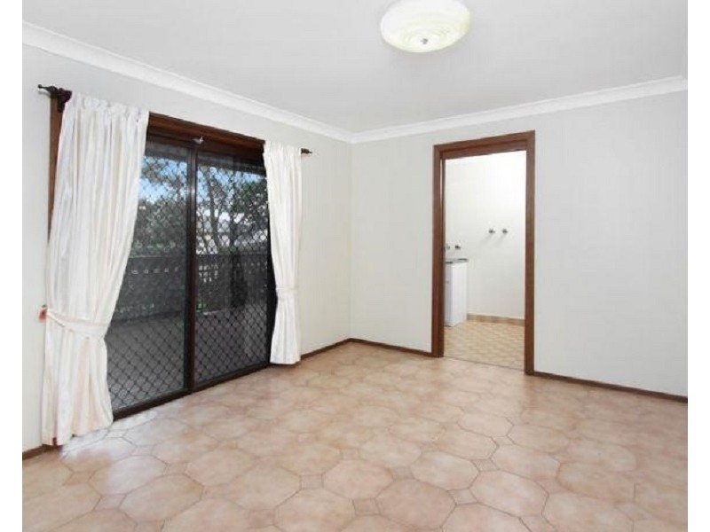 Bossley Park NSW 2176