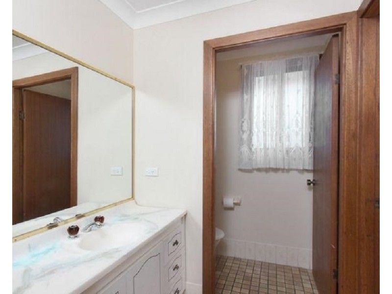 Bossley Park NSW 2176