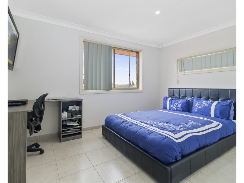 3A Esk Avenue, Green Valley NSW 2168