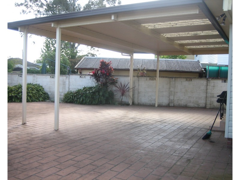 Fairfield West NSW 2165