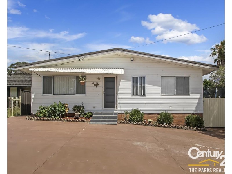 2 Siandra Avenue, Fairfield NSW 2165