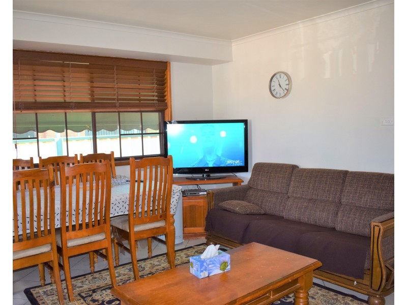 Bossley Park NSW 2176