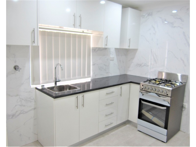 Greenfield Park NSW 2176