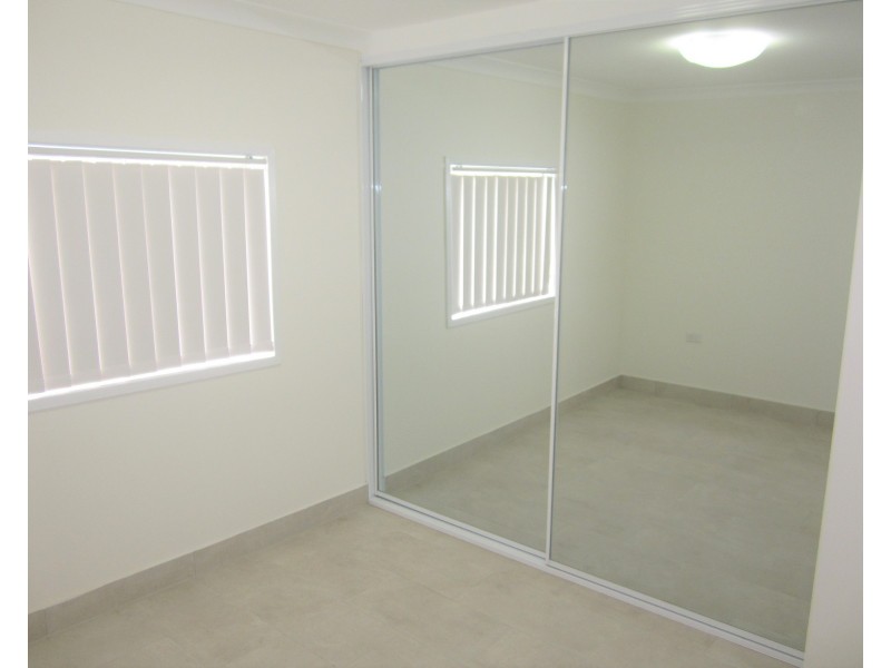 Greenfield Park NSW 2176