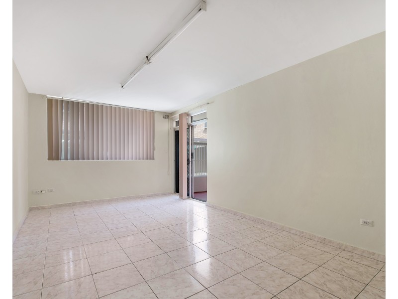 14/49 Hamilton Road, Fairfield NSW 2165