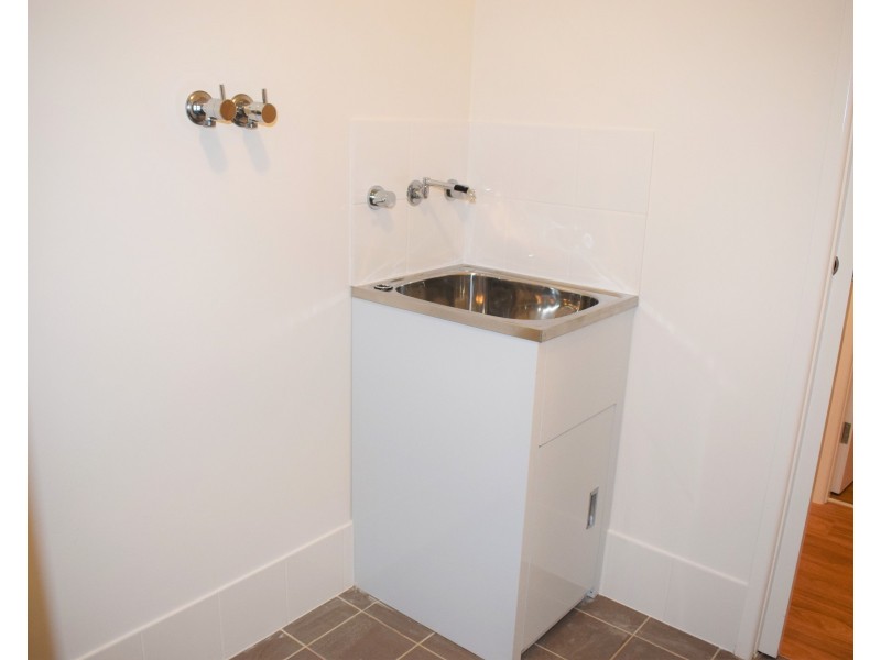 124a Quarry Road, Bossley Park NSW 2176