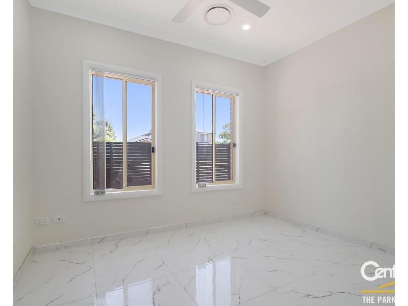 49a Arrowhead Road, Greenfield Park NSW 2176