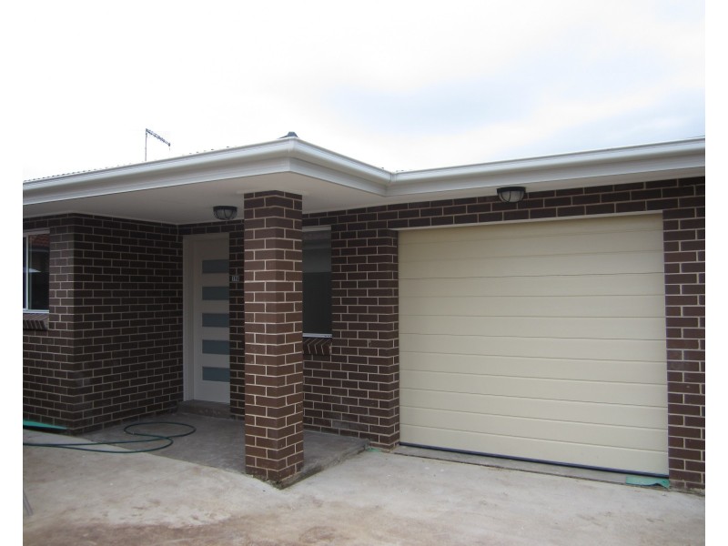 19a Brahma Close, Bossley Park NSW 2176