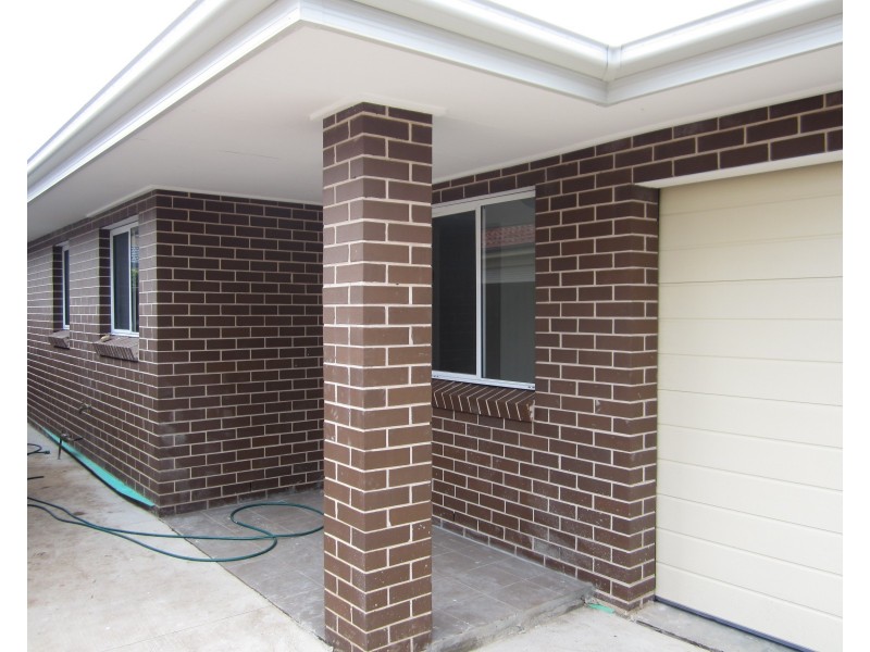 19a Brahma Close, Bossley Park NSW 2176