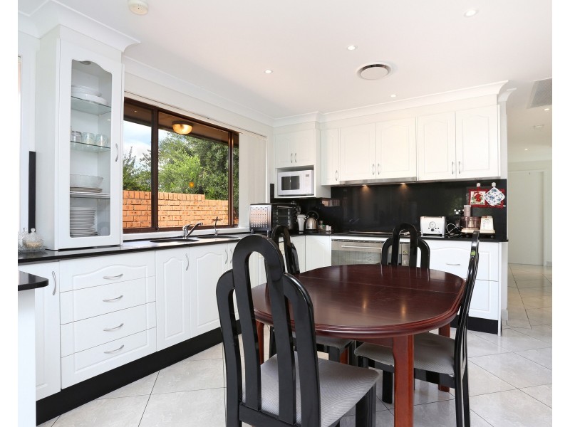 Edensor Park NSW 2176