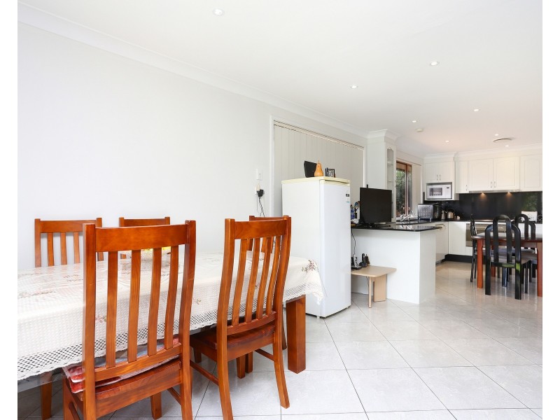 Edensor Park NSW 2176