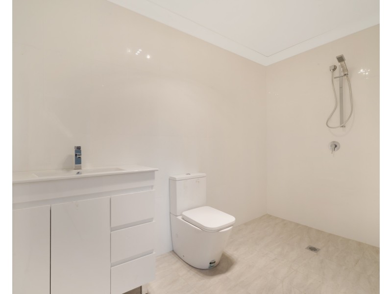 14a  Ashur Crescent, Greenfield Park NSW 2176