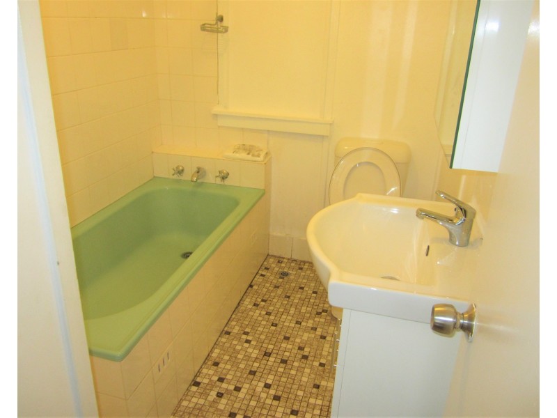 269 Smithfield Road, Fairfield West NSW 2165