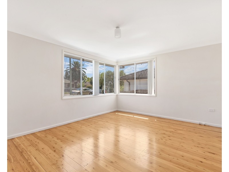 21 Brentwood Street, Fairfield West NSW 2165