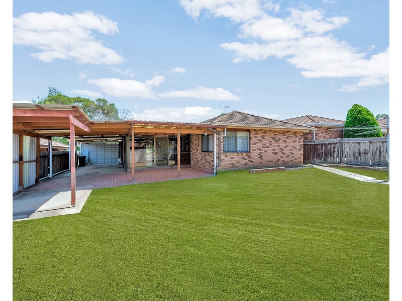 12 Ben Lomond Street, Bossley Park NSW 2176