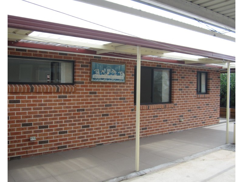 13a Beale Crescent, Fairfield West NSW 2165