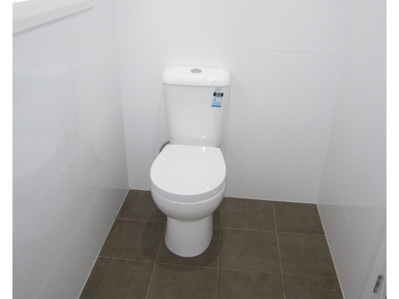 5a  Mulgara Place, Bossley Park NSW 2176