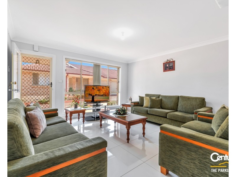 6/10-11  Devonport Street, Wakeley NSW 2176