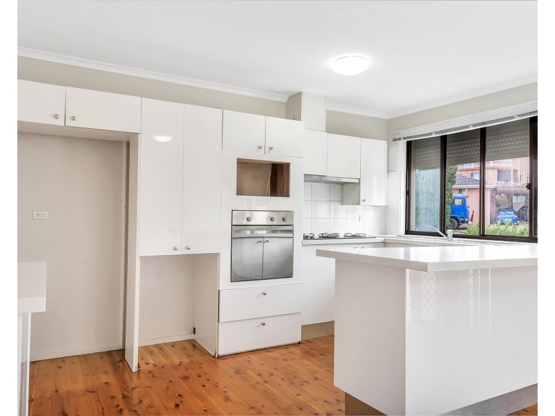 47 Glen Logan Road, Bossley Park NSW 2176