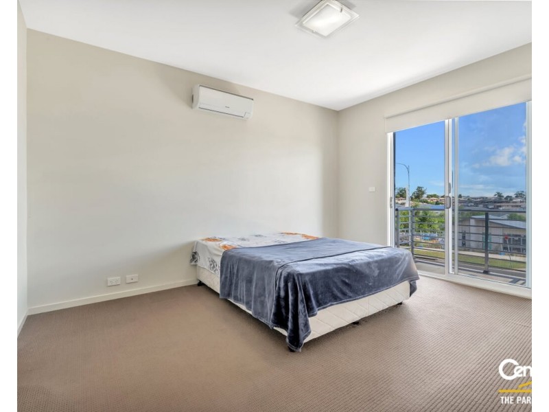 160 Liz Kernohan Drive, Elderslie NSW 2570