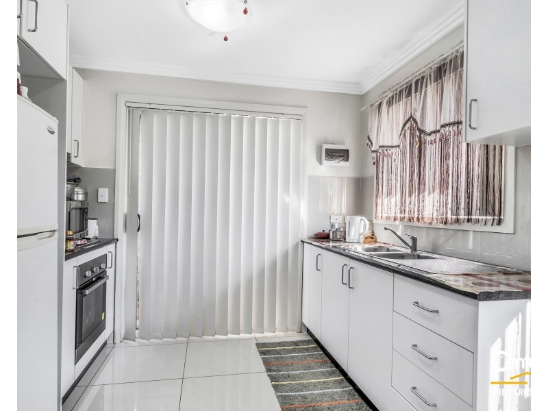 10 Anton Place, Bonnyrigg NSW 2177