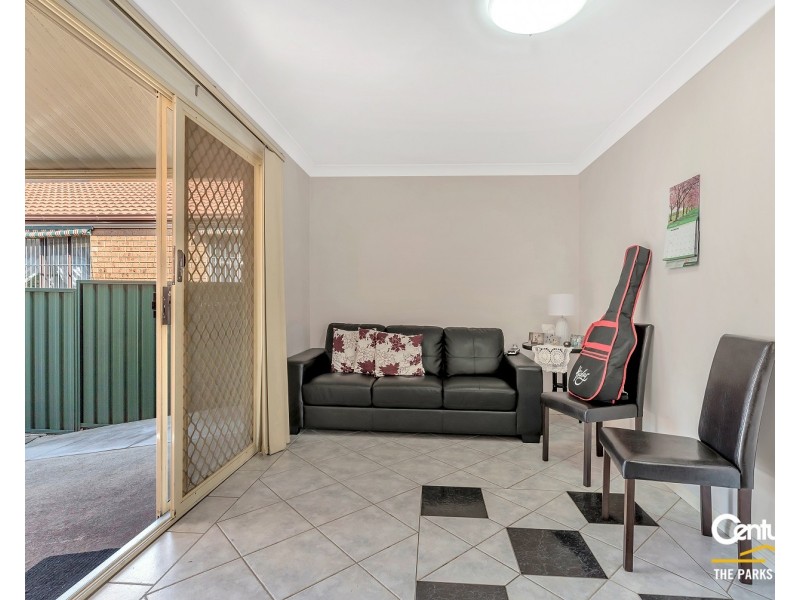 5a Tobruk Place, Bossley Park NSW 2176