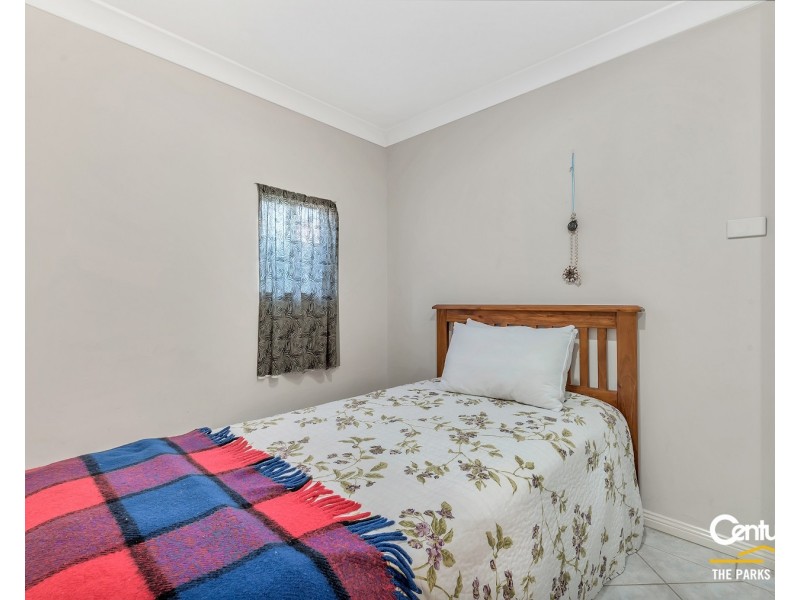 5a Tobruk Place, Bossley Park NSW 2176