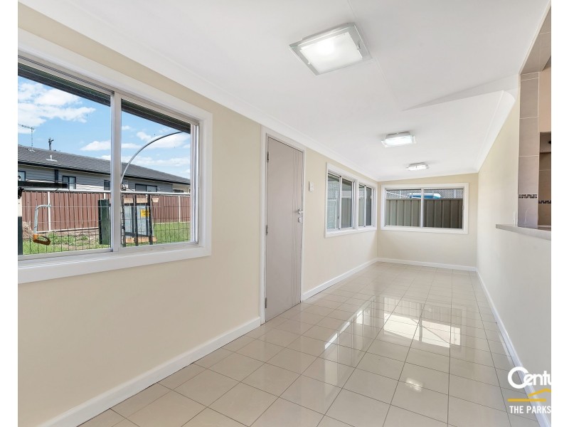 4 Girra Street, Fairfield West NSW 2165