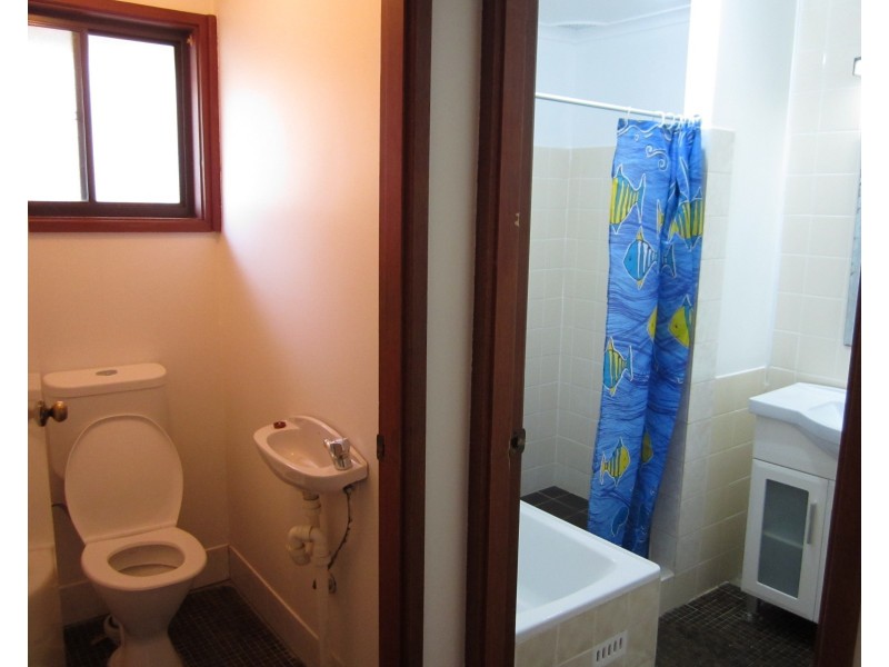 50 Quarry Road, Bossley Park NSW 2176