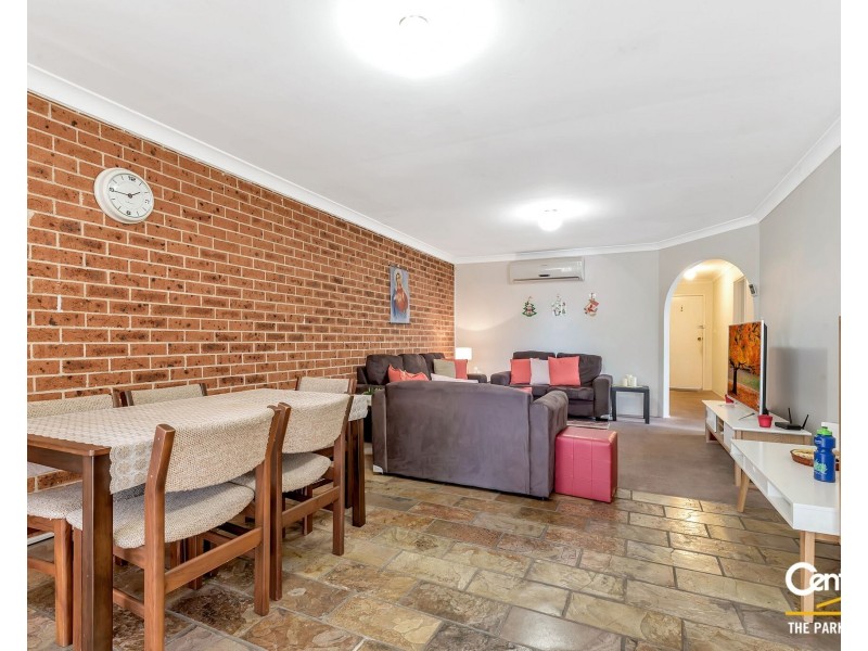 12a Diamond Crescent, Bonnyrigg NSW 2177